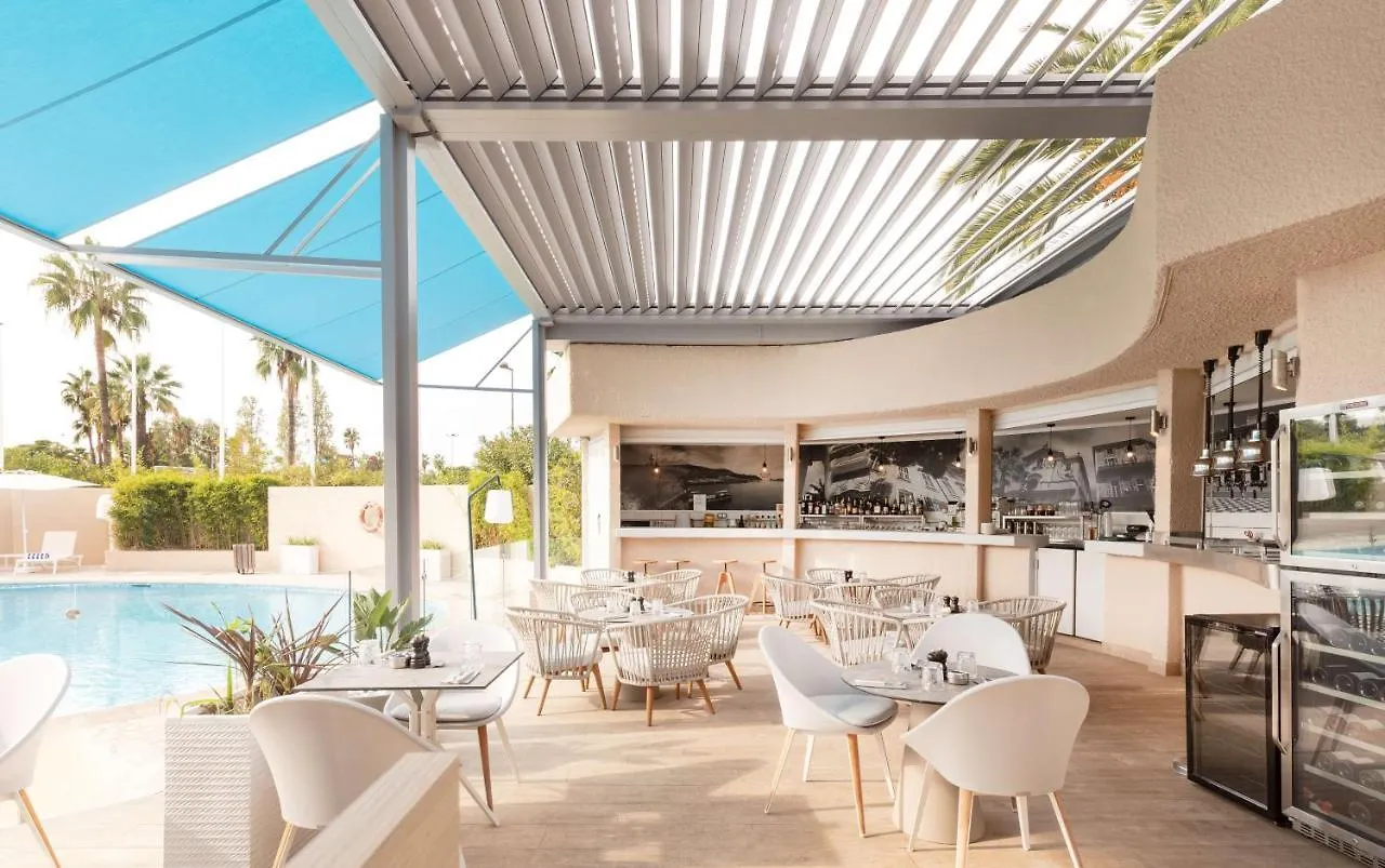 ****  Radisson Hotel Nice Airport France