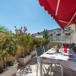 Le Mantega - F2 Moderne,centre Ville, 2 Grandes Terrasses,climatisation, Ascenseur Apartment